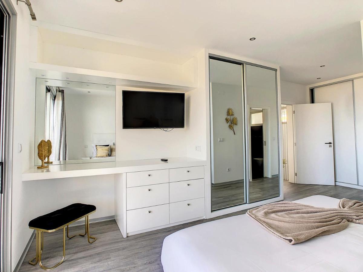 Villa Piece Of Heaven By Lovelystay Estreito Da Calheta Eksteriør billede